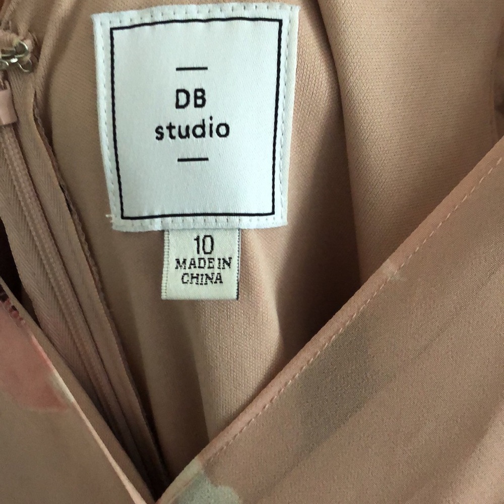 David’s Bridal Db Studio Flutter Sleeve Dress - image 7